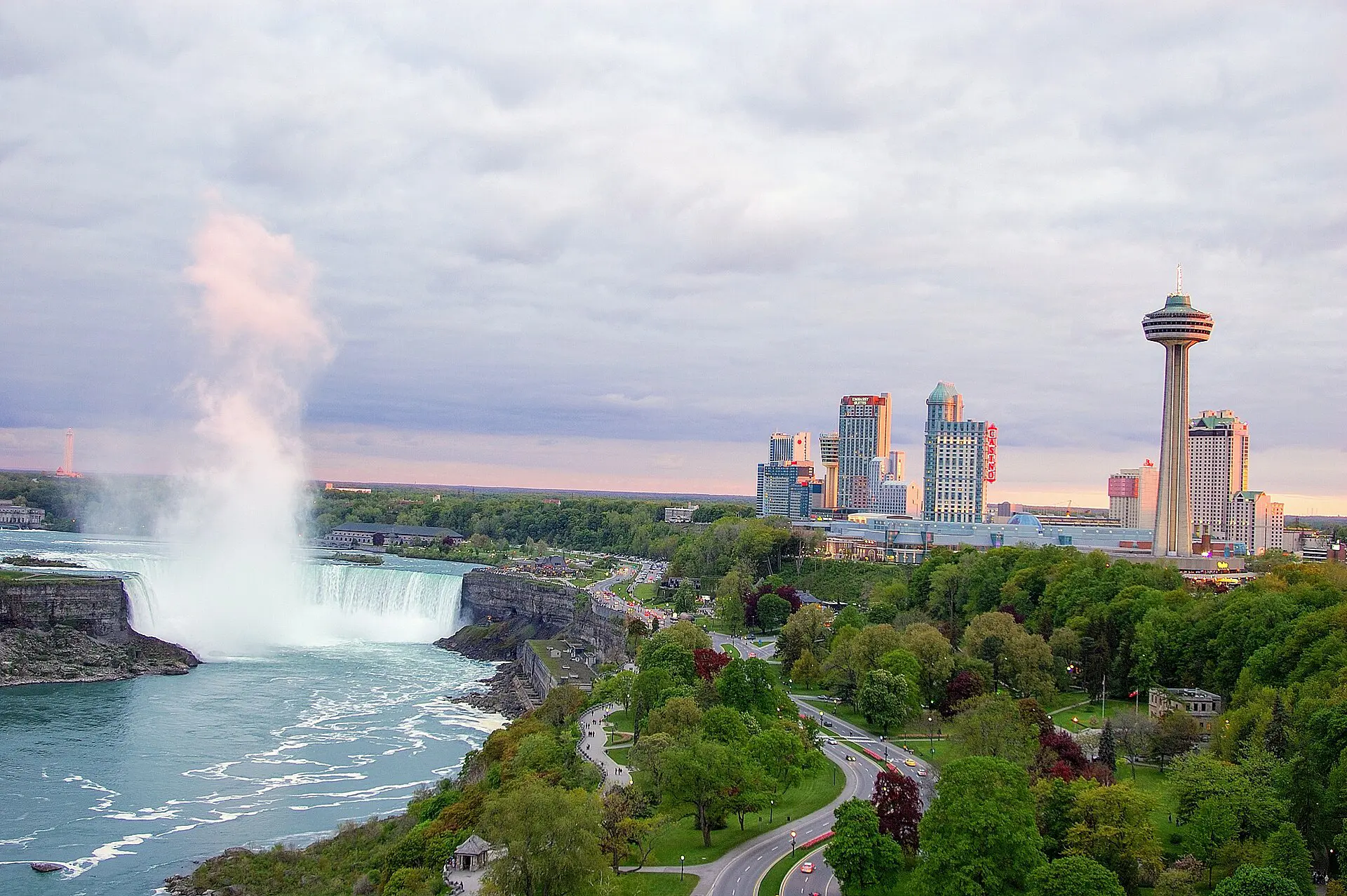 Niagara Falls chauffeur service